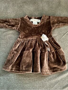 Sweet Baby Jess Vintage Brown Velour Dress Flower Accent 3M Made in USA⁠